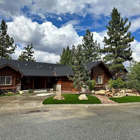 Custom Single Story Cabin With Jacuzzi Pool Table & Big Game Room With Arcade Games Big Bear Lake Dış mekan fotoğraf