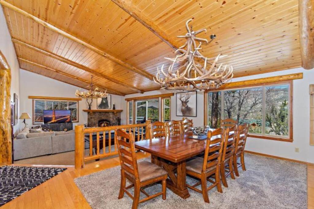 Custom Single Story Cabin With Jacuzzi Pool Table & Big Game Room With Arcade Games Big Bear Lake Dış mekan fotoğraf